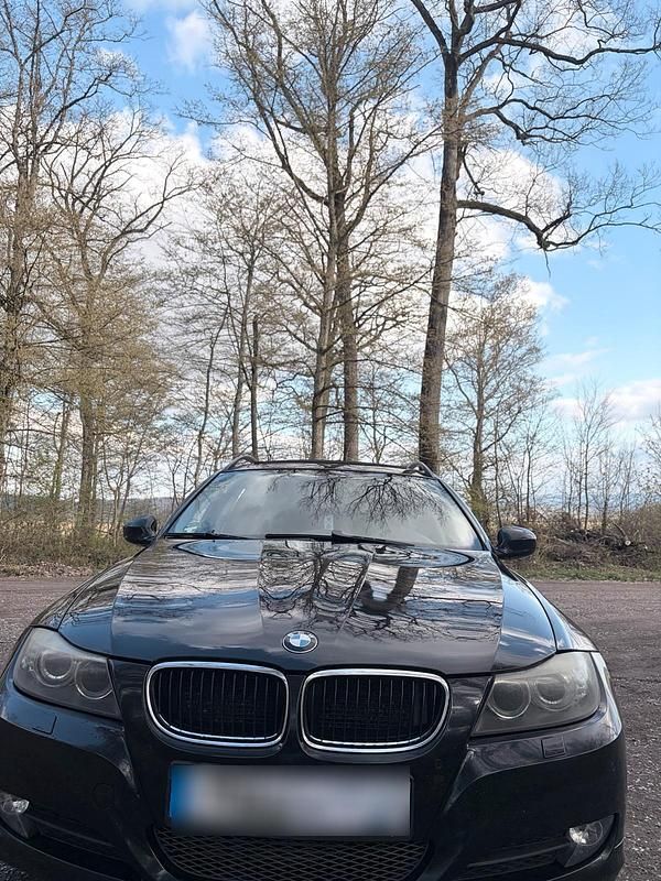 Gebraucht BMW 320 2009 Schwarz Kombi