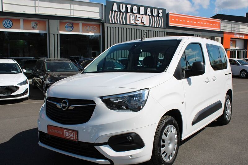 Weiß Gebraucht 2022 Opel Combo Life Edition Kombi | 12.771 € (Superpreis) - Bild 1/4