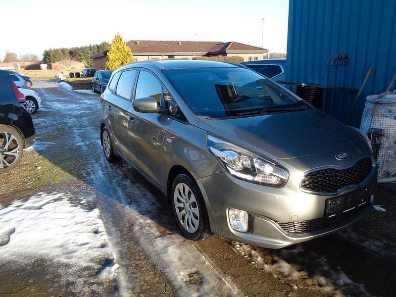 Gebraucht Kia Carens Edition 7 135 PS (99 kW) 2015 Grau Van / Kleinbus