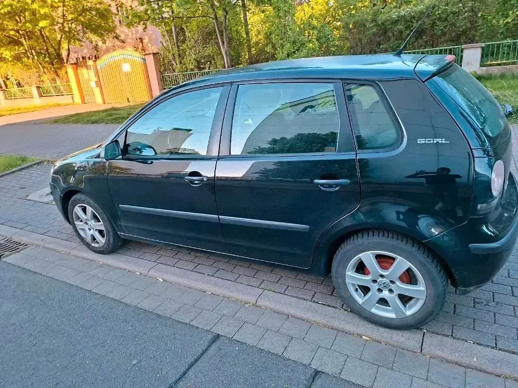 Gebraucht VW Polo 65 PS (47 kW) 2006 Schwarz Kleinwagen