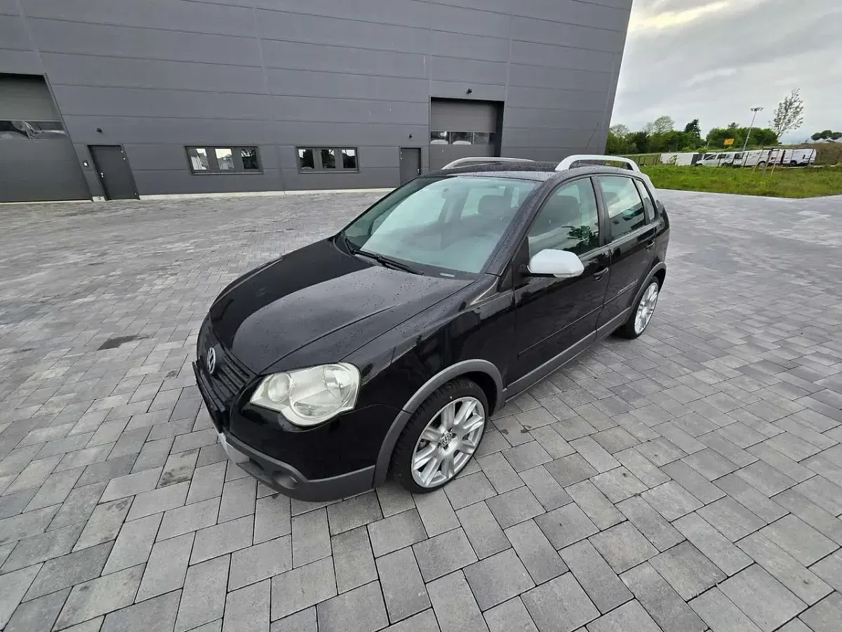Gebraucht VW Polo Cross 105 PS (77 kW) 2008 Black magic perleffekt Kleinwagen