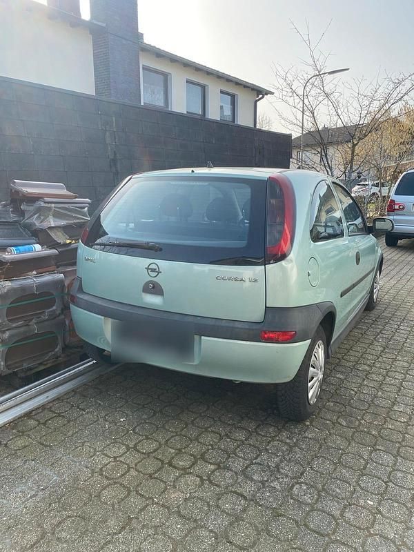 Gebraucht Opel Corsa 75 PS (55 kW) 2002 Kleinwagen