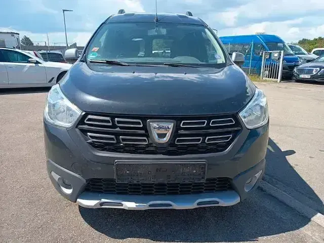 Gebraucht Dacia Dokker Stepway 116 PS (85 kW) 2019 Schwarz Van / Kleinbus