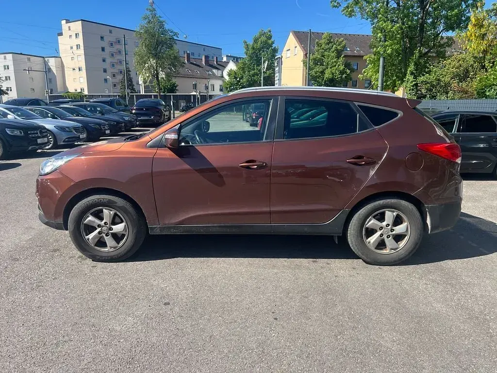 Gebraucht Hyundai ix35 Style 184 PS (135 kW) 2013 Braun SUV
