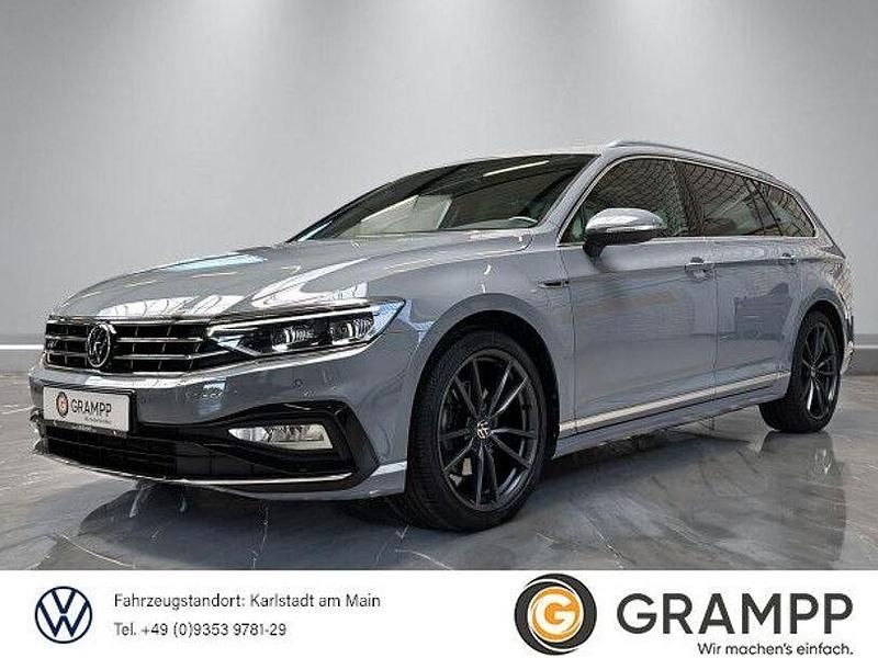 Mondsteingrau Gebraucht 2022 VW Passat Elegance Kombi | 32.980 € (Etwas zu teuer) - Bild 1/4