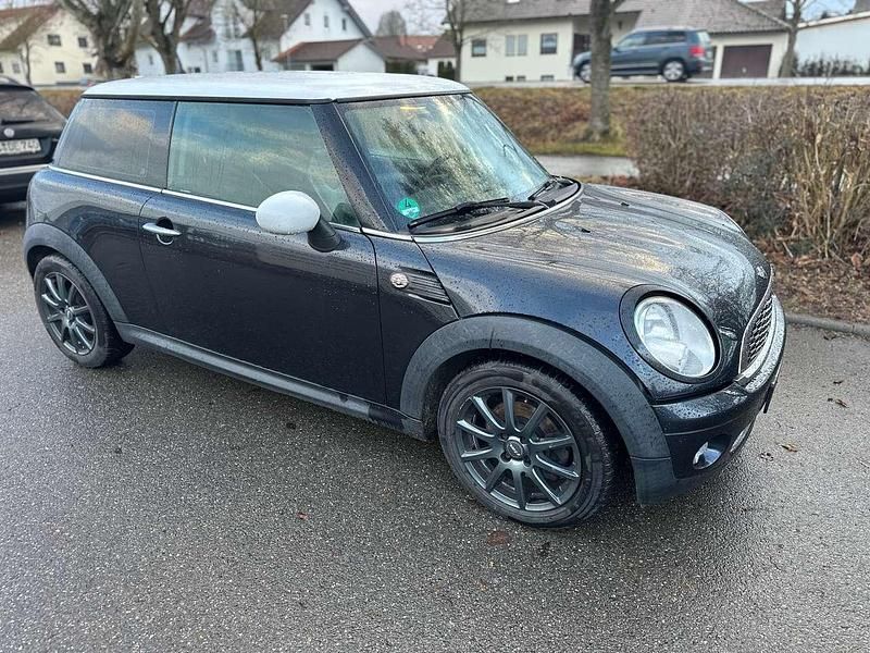 Gebraucht Mini ONE 95 PS (69 kW) 2008 Schwarz Kleinwagen