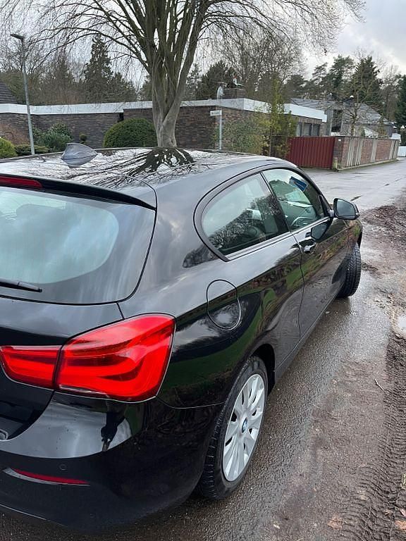 Gebraucht BMW 118 136 PS (100 kW) 2017 Schwarz Kleinwagen