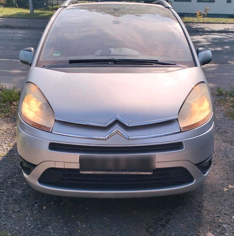 Grau Gebraucht 2007 Citroën C4 Limousine | 1.600 € (Fairer Preis) - Bild 1/4