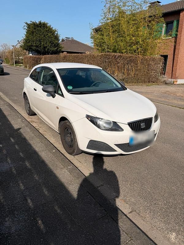 Gebraucht Seat Ibiza 60 PS (44 kW) 2010 Weiß Kleinwagen