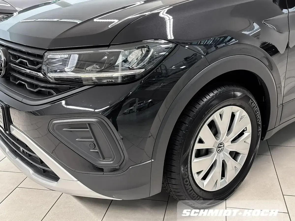 Gebraucht VW T-Cross 95 PS (69 kW) 2025 Deep black perleffekt (schwarz) SUV