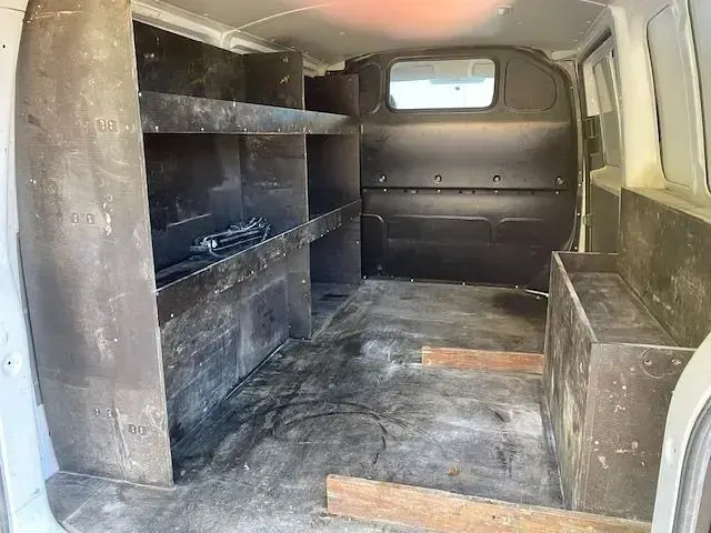 Second-hand VW Transporter Comfortline 150 CP (110 kW) 2020 Alb Van