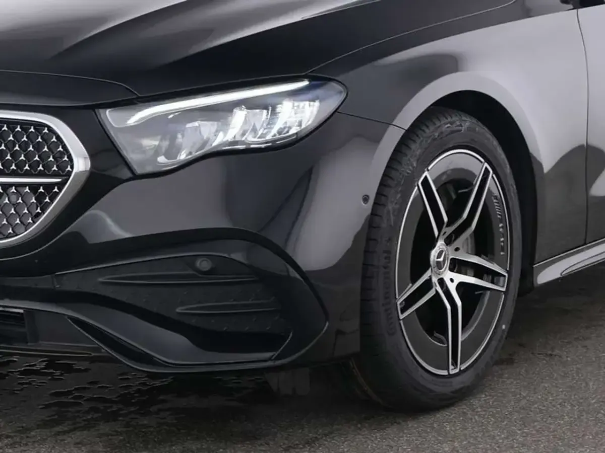 Gebraucht Mercedes E200 AMG line 204 PS (150 kW) 2025 Obsidianschwarz Kombi