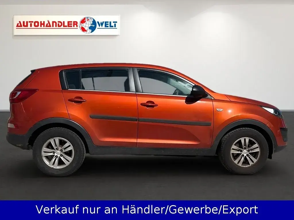 Gebraucht Kia Sportage 135 PS (99 kW) 2011 Orange SUV