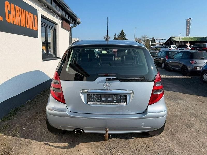Gebraucht Mercedes A150 95 PS (69 kW) 2006 Silber Limousine