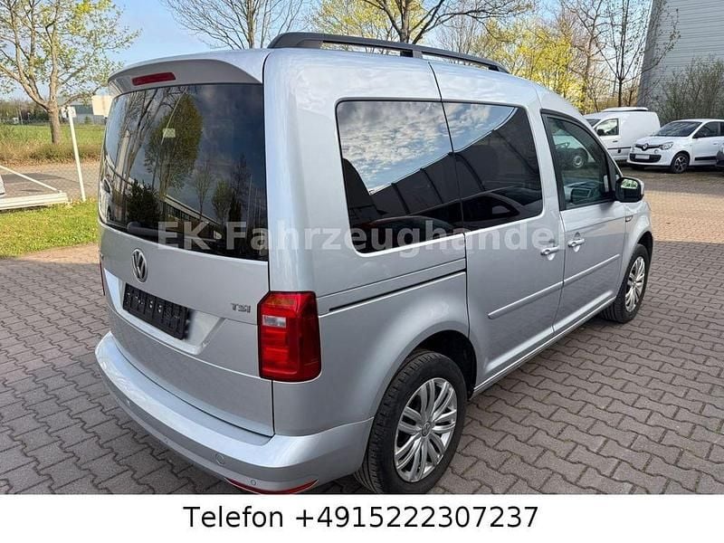 Gebraucht VW Caddy Trendline 102 PS (75 kW) 2017 Silber Van / Kleinbus