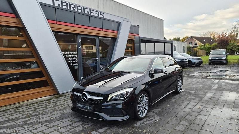 Schwarz Gebraucht 2018 Mercedes CLA180 Shooting Brake AMG Kombi | 18.990 € (Fairer Preis) - Bild 1/4