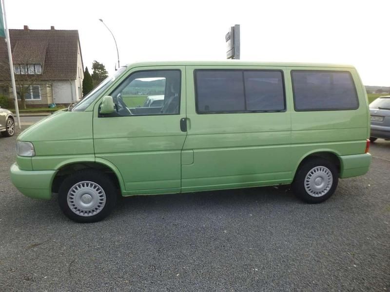 Occasion VW Multivan 102 ch (75 kW) 1999 Vert Monospace