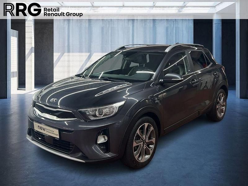Grau Gebraucht 2020 Kia Stonic Spirit SUV | 16.990 € (Etwas zu teuer) - Bild 1/3