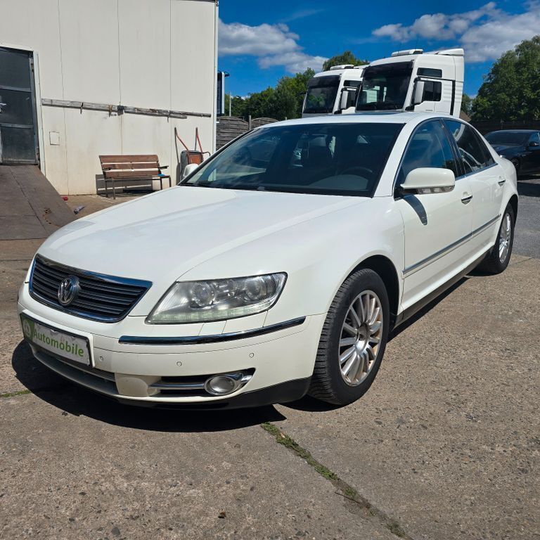 Weiß Gebraucht 2008 VW Phaeton Limousine | 2.299 € (Guter Preis) - Bild 1/4