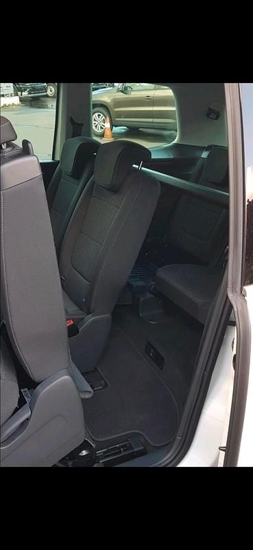 Gebraucht VW Sharan 150 PS (110 kW) 2019 Weiß Van / Kleinbus