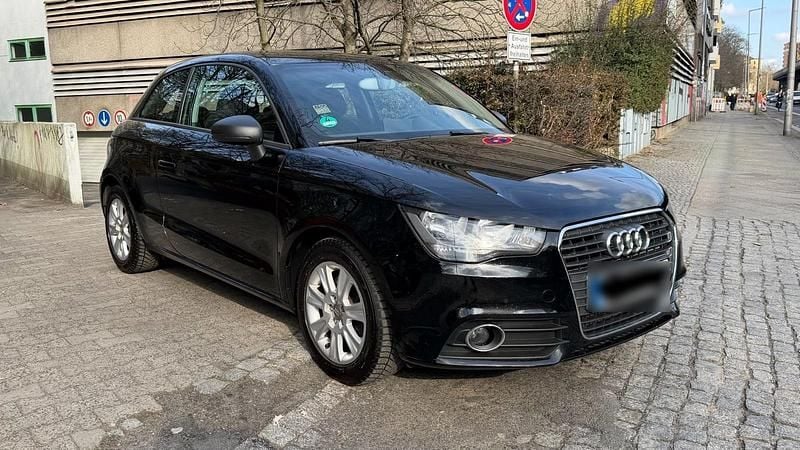Gebraucht Audi A1 Attraction 122 PS (89 kW) 2011 Schwarz Kleinwagen