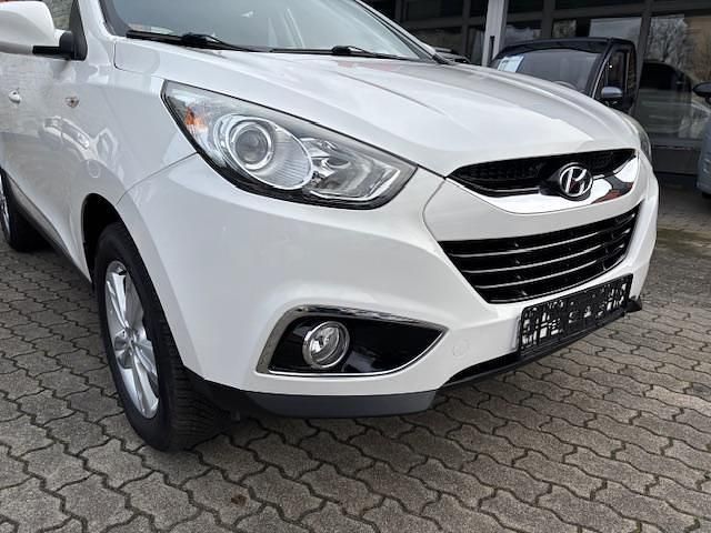 Gebraucht Hyundai Tucson 135 PS (99 kW) 2012 Schneeweiß SUV