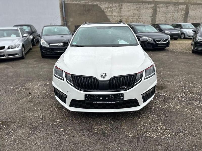 Gebraucht Skoda Octavia RS 184 PS (135 kW) 2017 Weiß Kombi