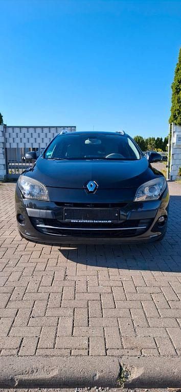 Gebraucht 2010 Renault Mégane III Luxe Limousine | 1.450 € (Superpreis) - Bild 1/4