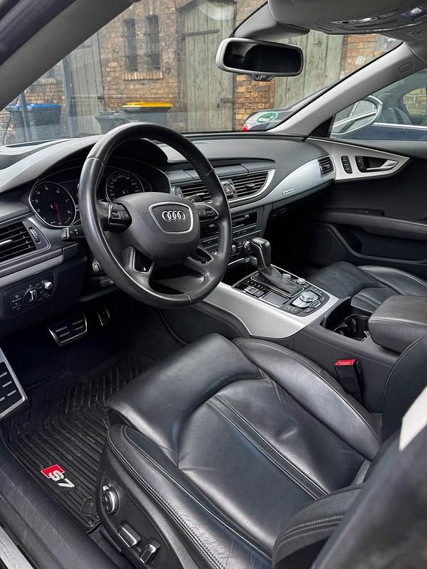 Gebraucht Audi A7 333 PS (244 kW) 2015 Silber Kleinwagen