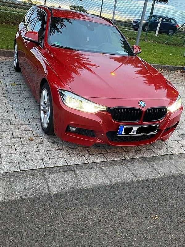 Rot Gebraucht 2017 BMW 318 M Sport Kombi | 11.500 € (Superpreis) - Bild 1/4