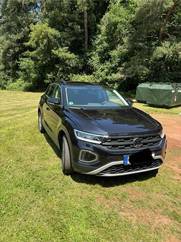 Schwarz Gebraucht 2022 VW T-Roc Life SUV | 19.990 € (Fairer Preis) - Bild 1/4