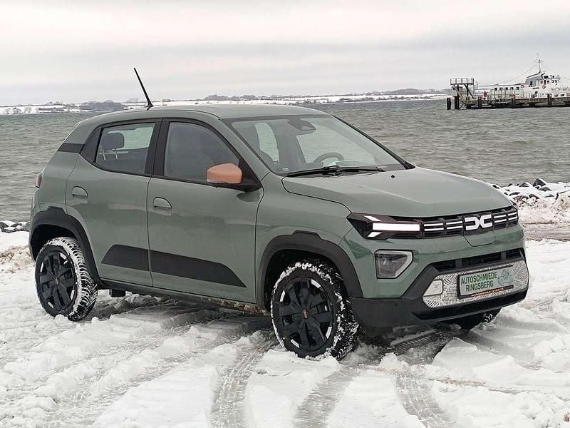 Neu Dacia Spring Extreme 47 kW (65 PS) 2026 Olivgrün Kleinwagen