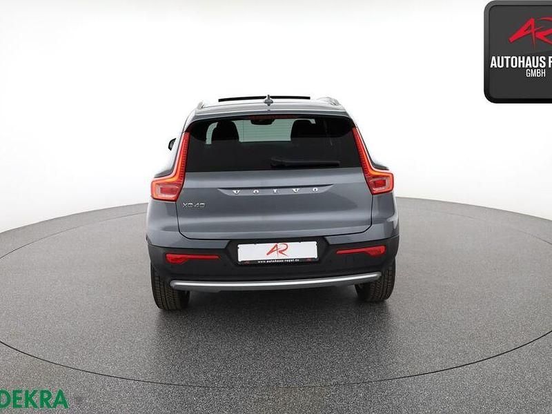 Gebraucht Volvo XC40 190 PS (139 kW) 2019 Grau SUV
