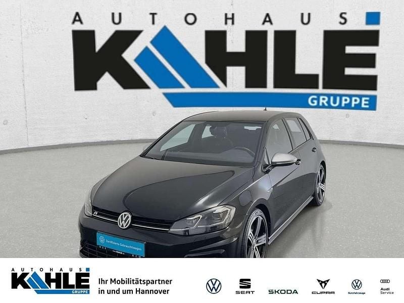 Gebraucht VW Golf VIII R 300 PS (220 kW) 2020 Deep black perleffekt Limousine