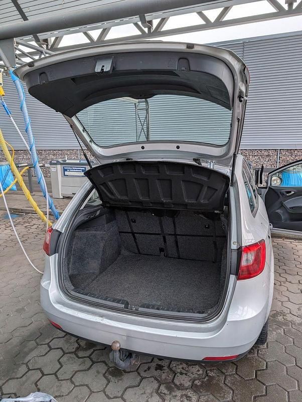 Gebraucht Seat Ibiza ST 69 PS (50 kW) 2012 Silber Kombi