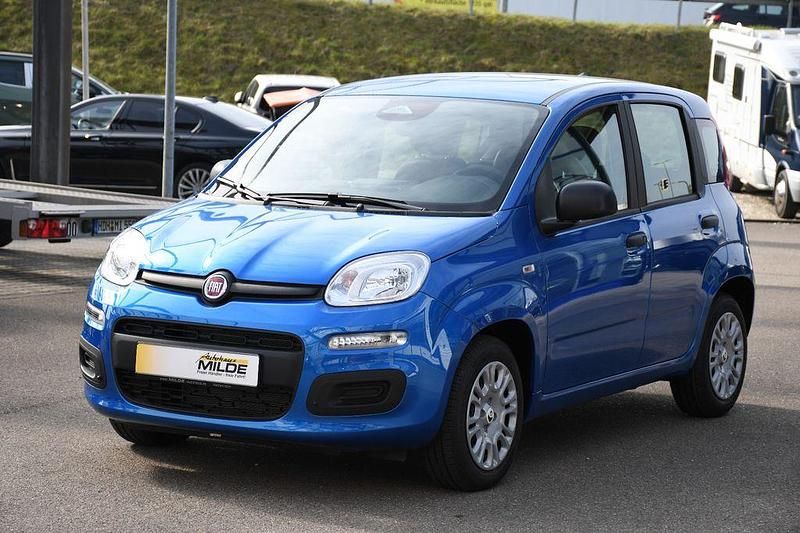 Neu Fiat Panda 69 PS (50 kW) 2025 Blau Kleinwagen