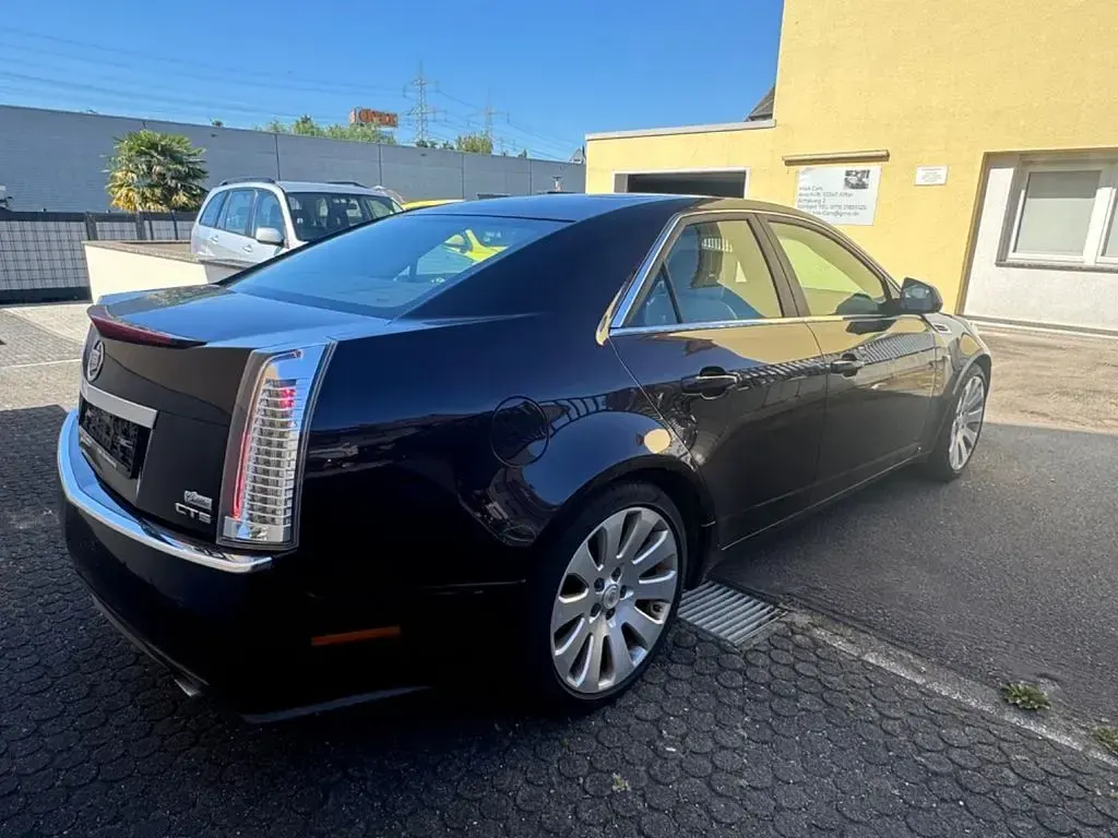 Gebraucht Cadillac CTS 311 PS (228 kW) 2010 Violet Limousine