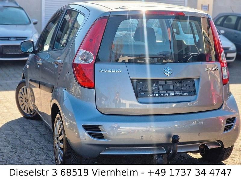 Gebraucht Suzuki Splash Active+ 94 PS (69 kW) 2013 Grau Kleinwagen