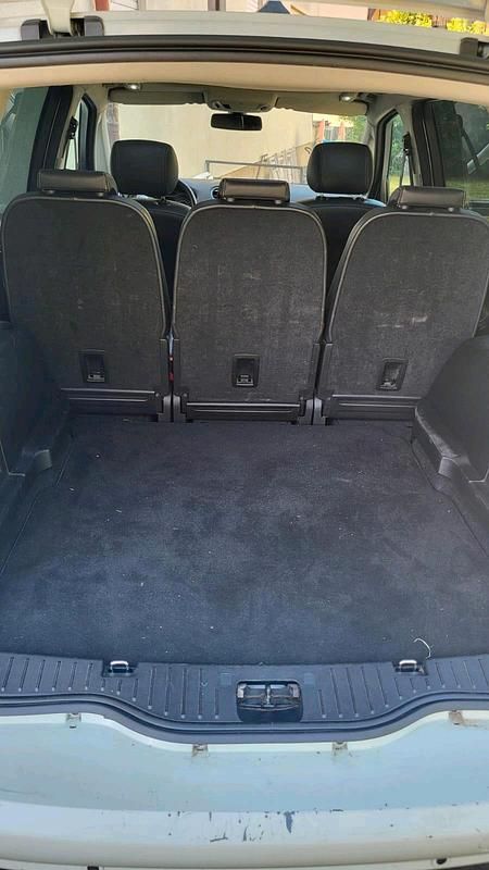 Gebraucht Ford S-MAX S 175 PS (128 kW) 2010 Weiß Van / Kleinbus