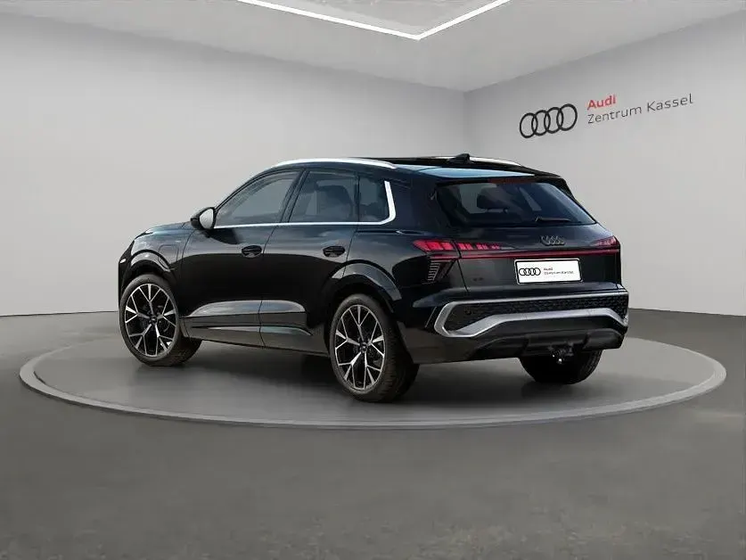 Neu Audi Q3 S-Line 272 PS (200 kW) 2025 Schwarz SUV