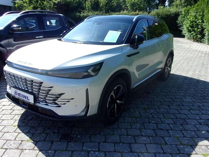 Gebraucht Baic X75 177 PS (130 kW) 2025 Silbermetallic SUV