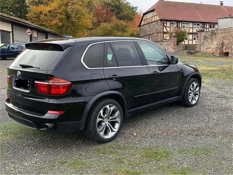 Gebraucht BMW X5 306 PS (225 kW) 2011 Schwarz SUV
