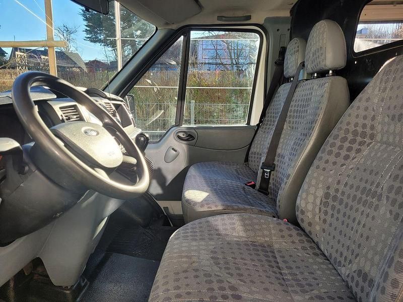 Gebraucht Ford Transit Basis 86 PS (63 kW) 2009 Weiß Limousine