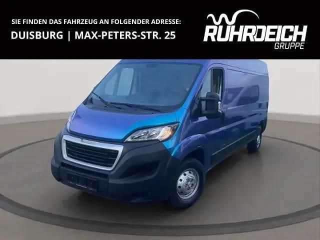 Blau Gebraucht 2020 Peugeot Boxer Premium Van | 20.689 € (Fairer Preis) - Bild 1/4