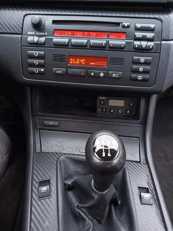 Usado BMW 316 116 HP (85 kW) 2002 Preto Coupé