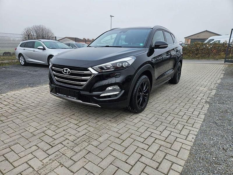 Schwarz Gebraucht 2016 Hyundai Tucson Style SUV | 13.950 € (Fairer Preis) - Bild 1/4