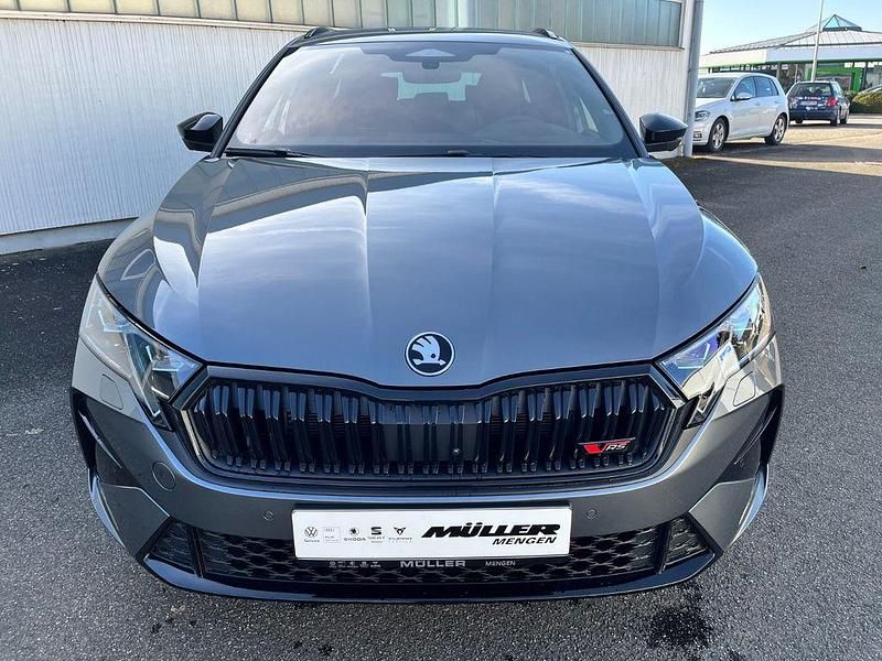 Neu Skoda Octavia RS 265 PS (194 kW) 2026 Stahlgrau Kombi