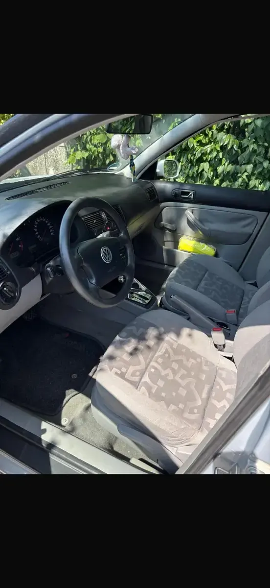 Gebraucht VW Golf IV 101 PS (74 kW) 1998 Silber Kleinwagen