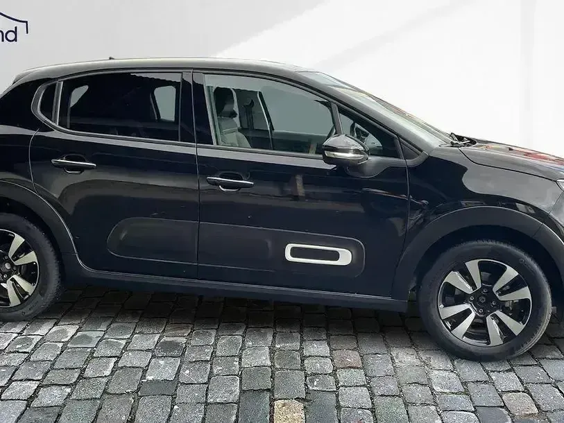 Used Citroën C3 110 HP (80 kW) 2024 Black Hatchback
