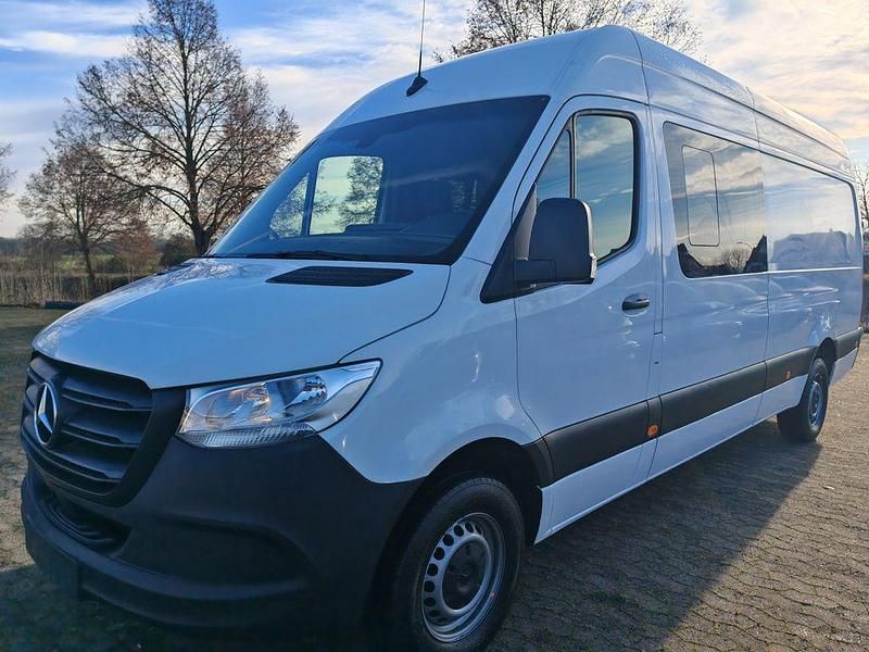 Gebraucht Mercedes Sprinter 170 PS (125 kW) 2023 Weiß Van